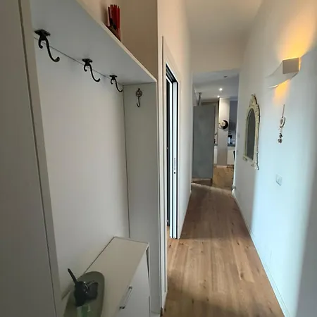Apartment And Cosy