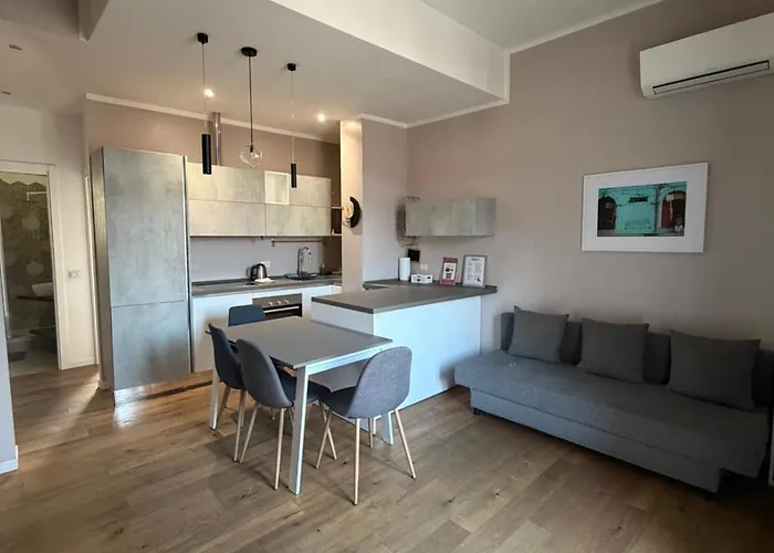 And Cosy * בולוניה